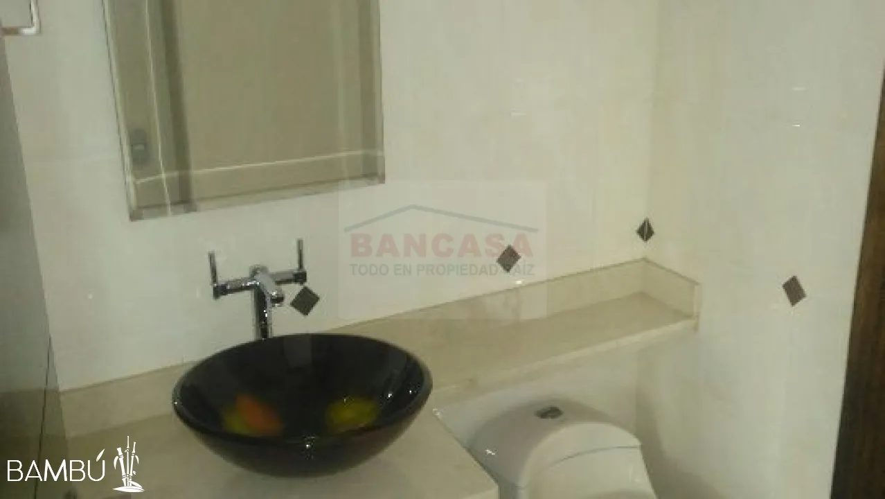 Casa de 4 alcobas en venta en Escobero, Envigado, 420 m² · foto 22 de 24