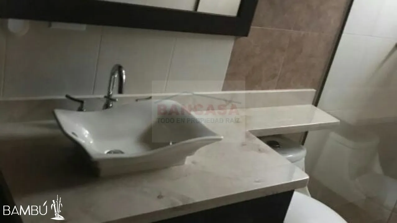 Casa de 4 alcobas en venta en Escobero, Envigado, 420 m² · foto 6 de 24