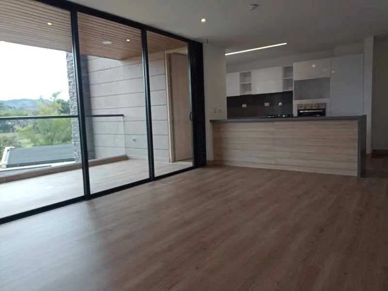 Apartamento de 3 alcobas en venta en Llano Grande, Rionegro, 140 m² · foto 2 de 11