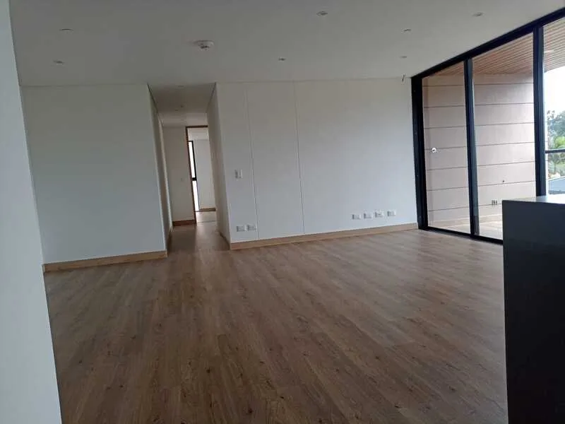 Apartamento de 3 alcobas en venta en Llano Grande, Rionegro, 140 m² · foto 3 de 11