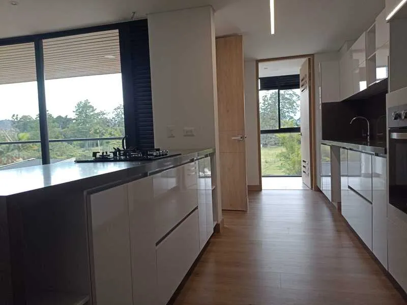 Apartamento de 3 alcobas en venta en Llano Grande, Rionegro, 140 m² · foto 5 de 11