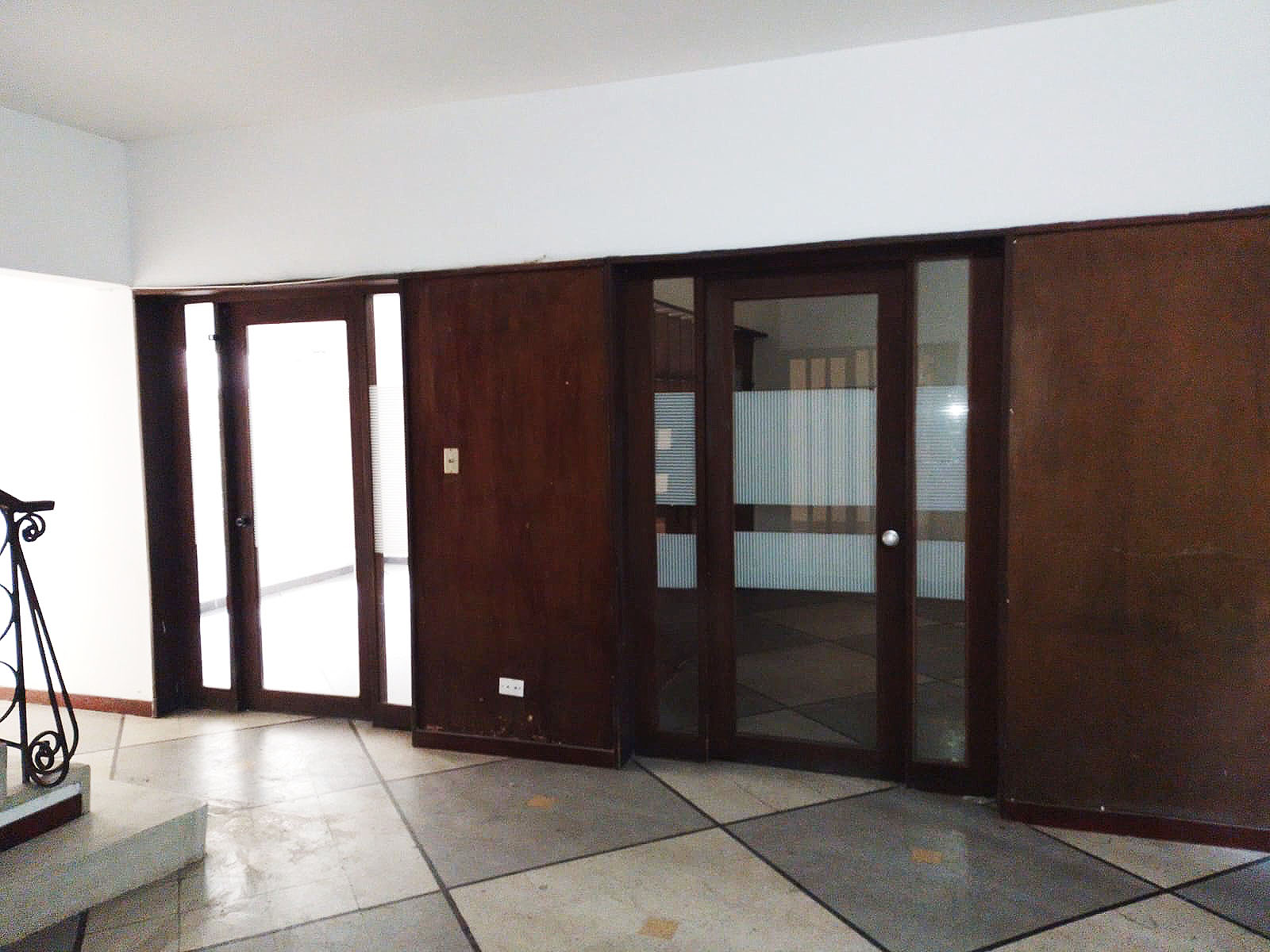 Local en arriendo en La Castellana, Medellín, 340 m² · foto 9 de 19