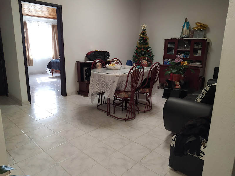 Casa de 10 alcobas en venta en Vereda La Granja, Zipaquirá, 320 m² · foto 11 de 17