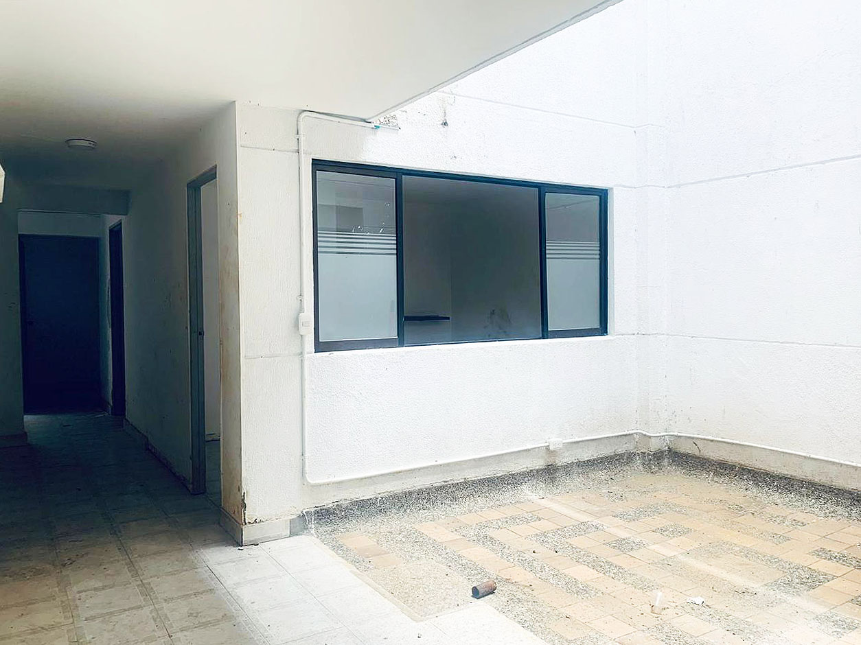 Oficina en arriendo en Manila, Medellín, 122 m² · foto 4 de 8