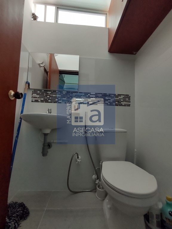 Oficina en arriendo en Centro, Bucaramanga, 17 m² · foto 2 de 5