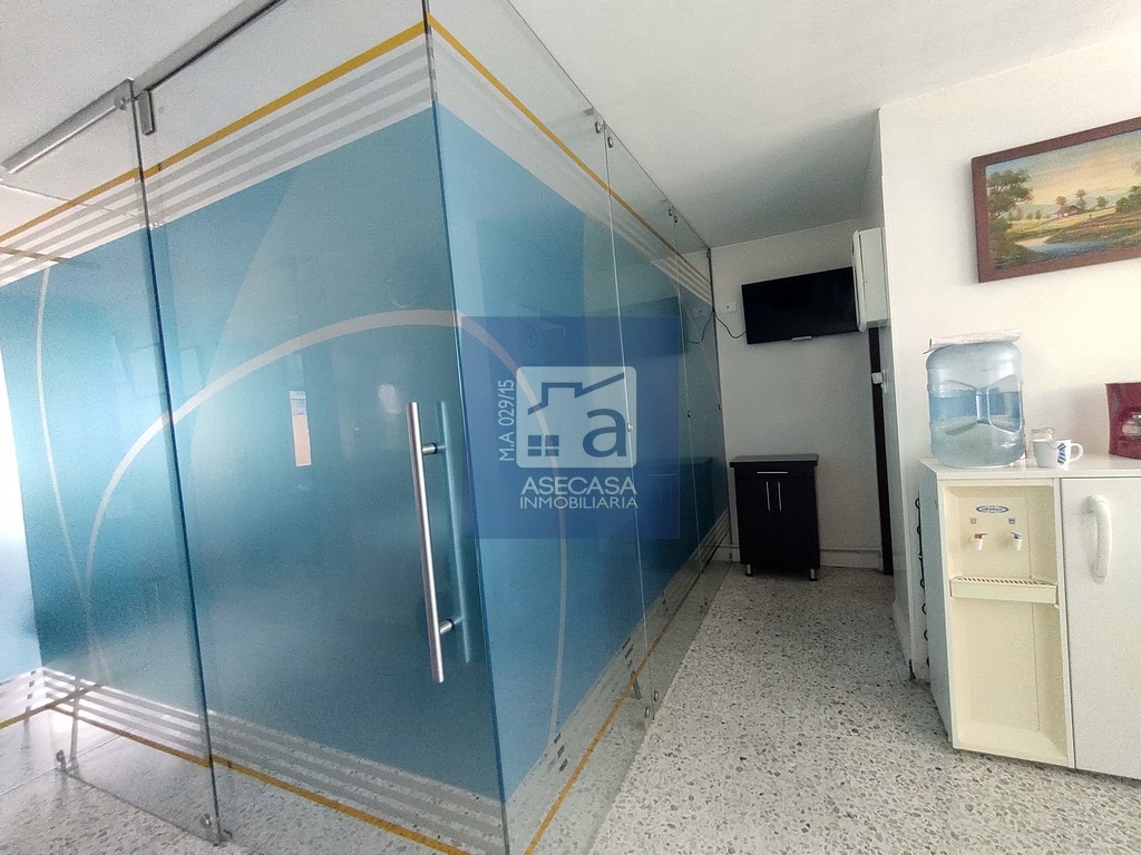 Oficina en arriendo en Centro, Bucaramanga, 17 m² · foto 4 de 5