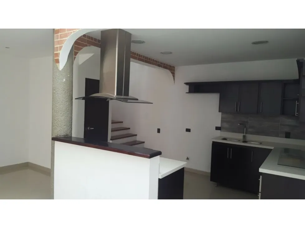 Casa de 4 alcobas en venta en Caqueta, La Estrella, 149 m² · foto 15 de 24