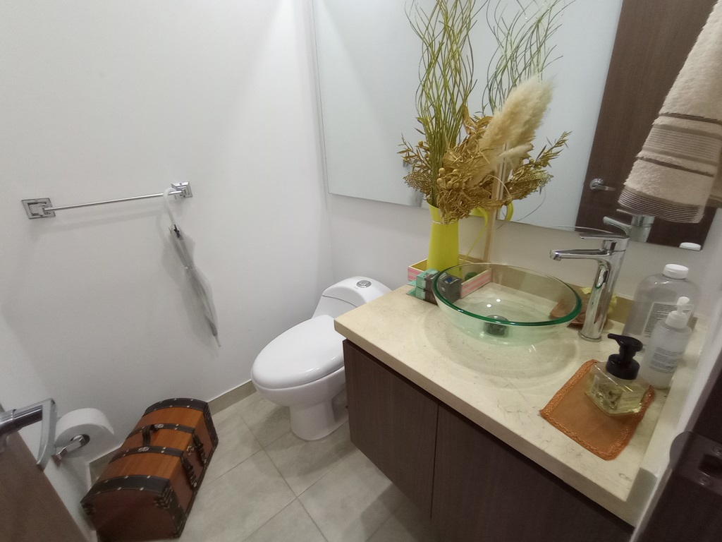 Apartamento en venta en Cedritos, Bogotá · foto 5 de 17