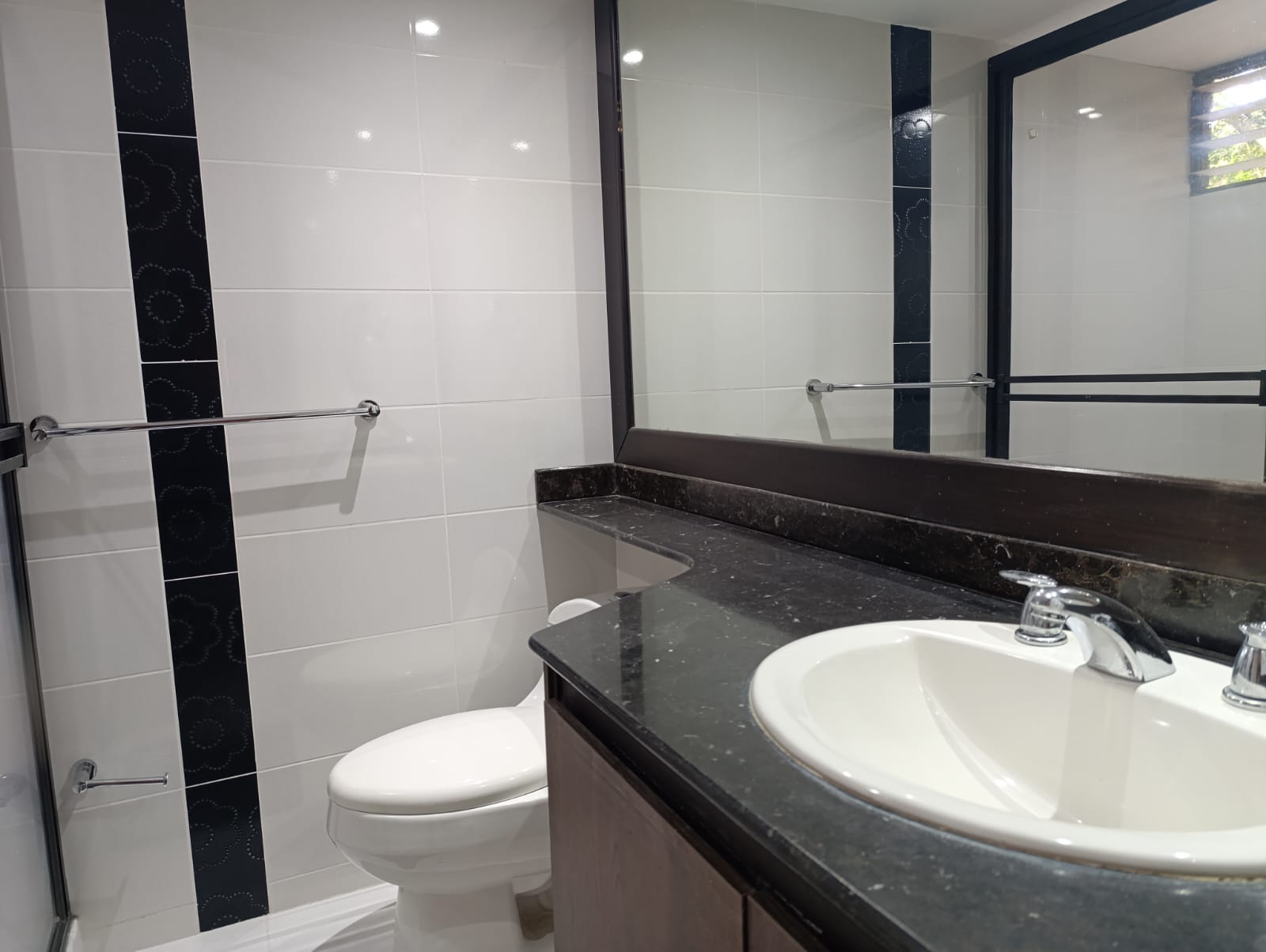 Apartamento en arriendo en San Lucas, Medellín · foto 17 de 20