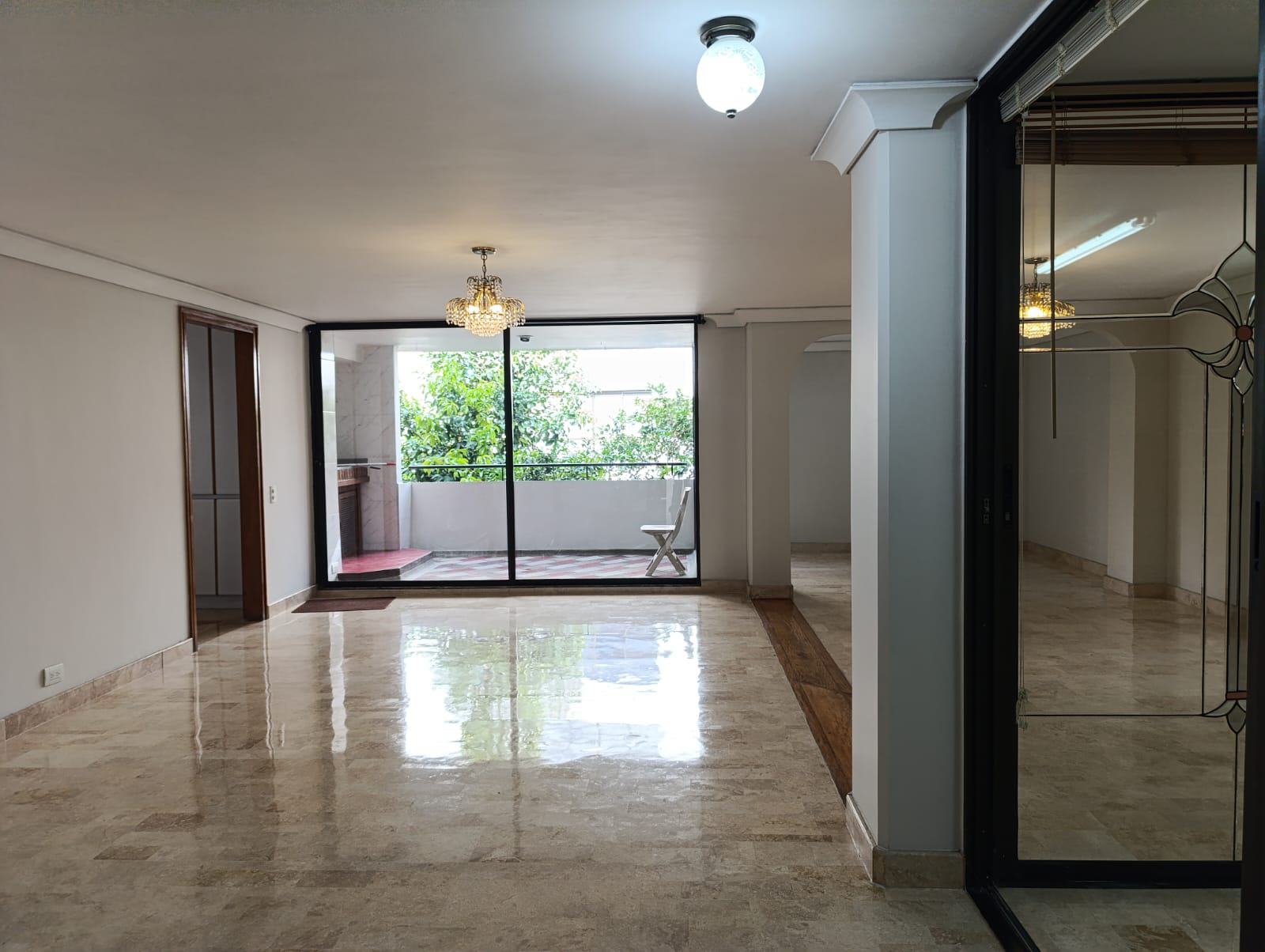 Apartamento en arriendo en San Lucas, Medellín · foto 4 de 20