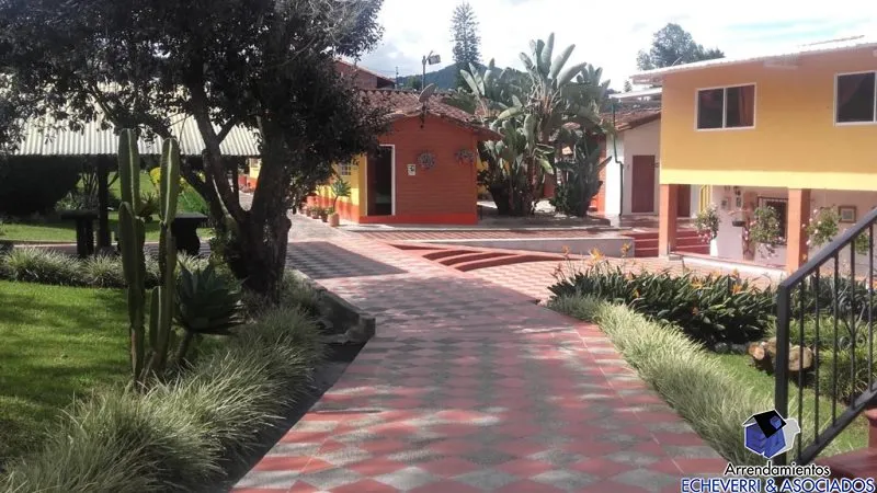 Casa de 15 alcobas en venta en Centro, Rionegro · foto 20 de 24