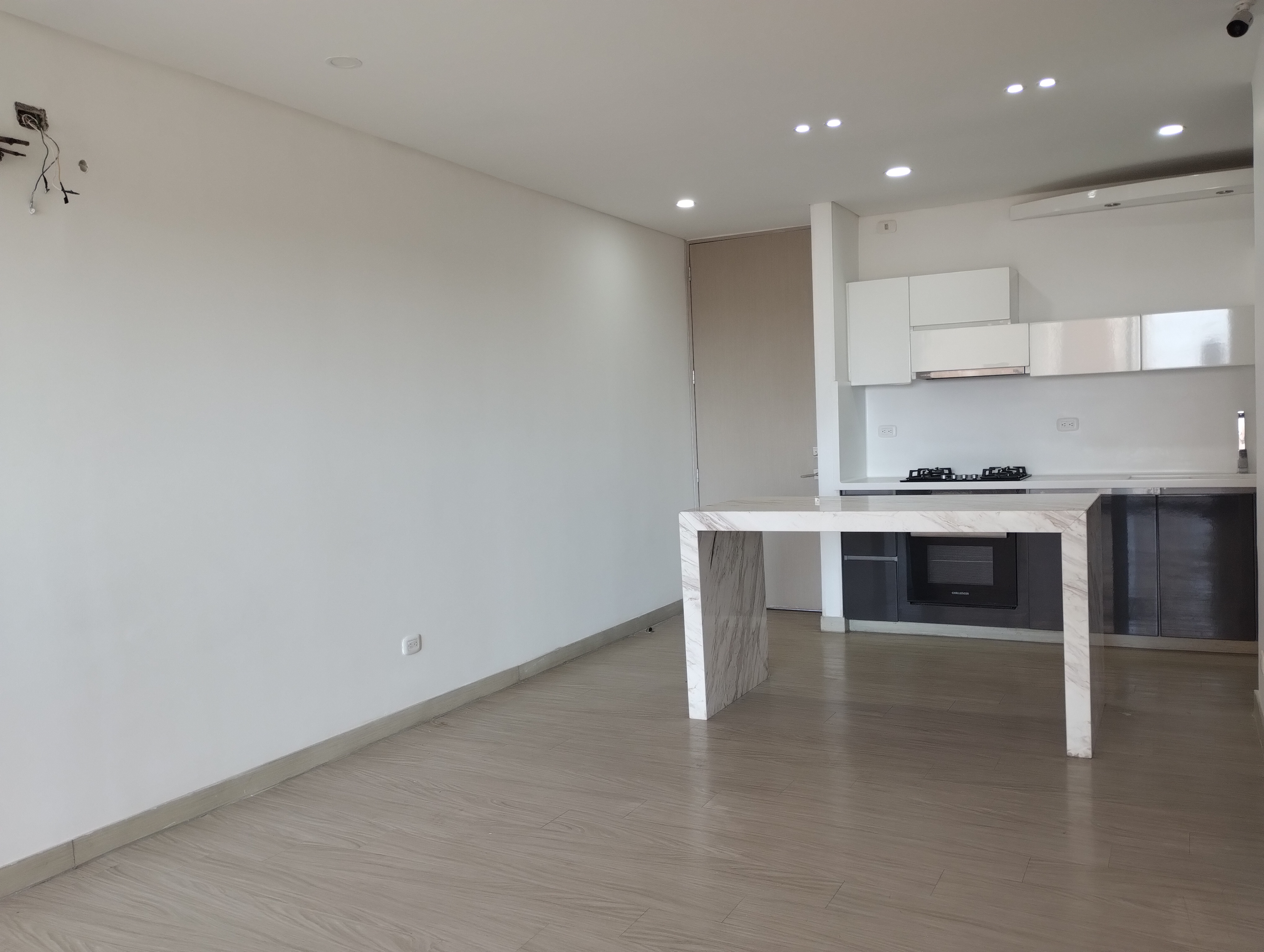 Apartamento de 2 alcobas en arriendo en Villa Campestre, Puerto Colombia, 90 m² · foto 2 de 19