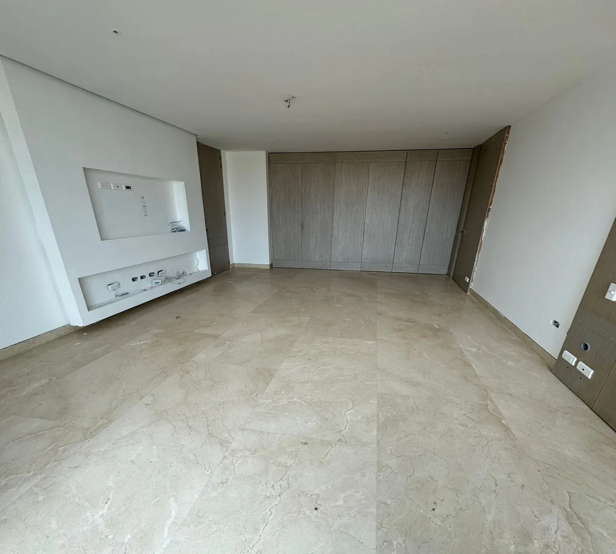 Apartamento de 2 alcobas en venta en Altos Del Prado, Barranquilla, 153 m² · foto 5 de 14
