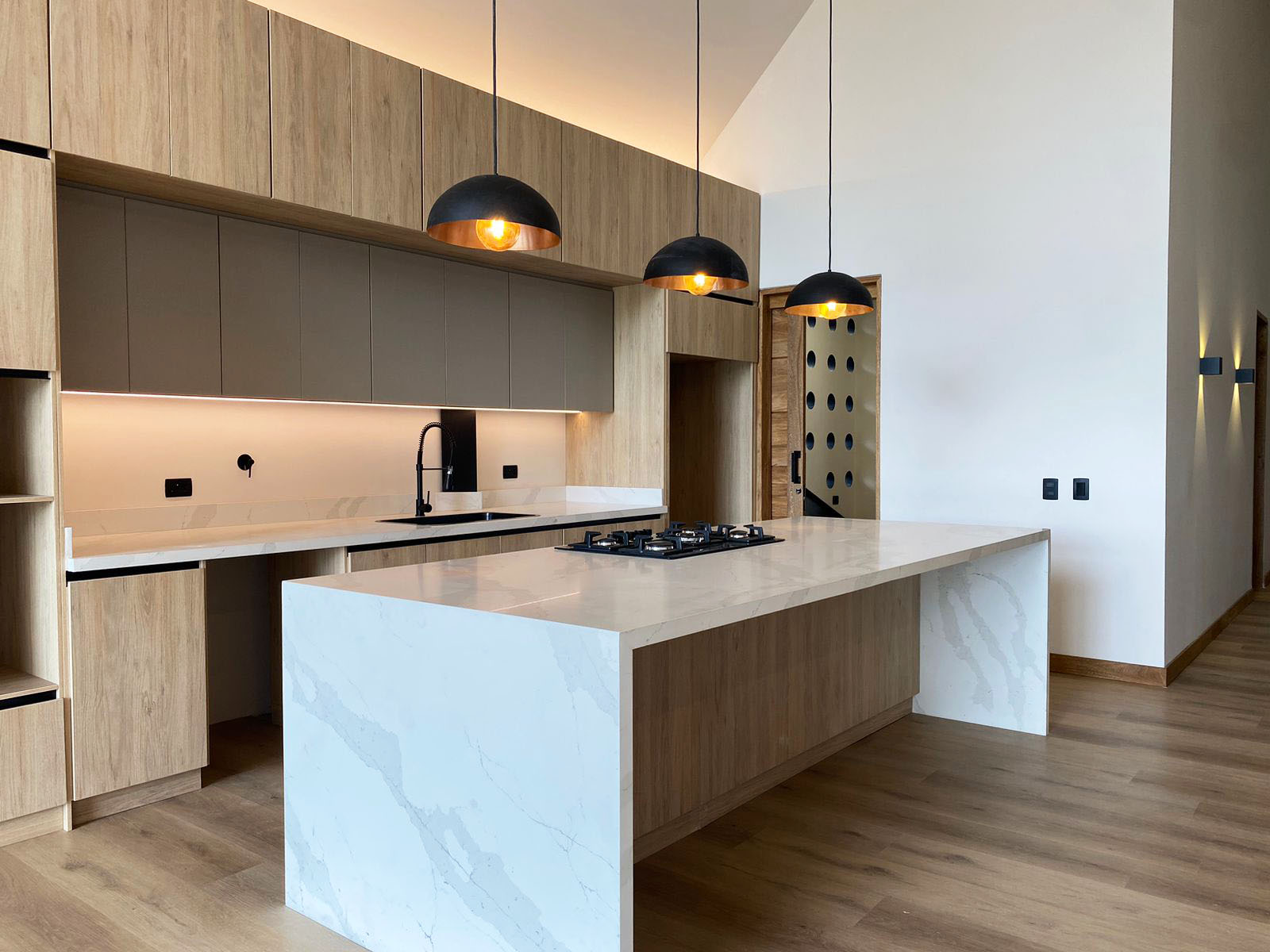 Casa de 2 alcobas en venta en El Retiro, 308 m² · foto 3 de 18