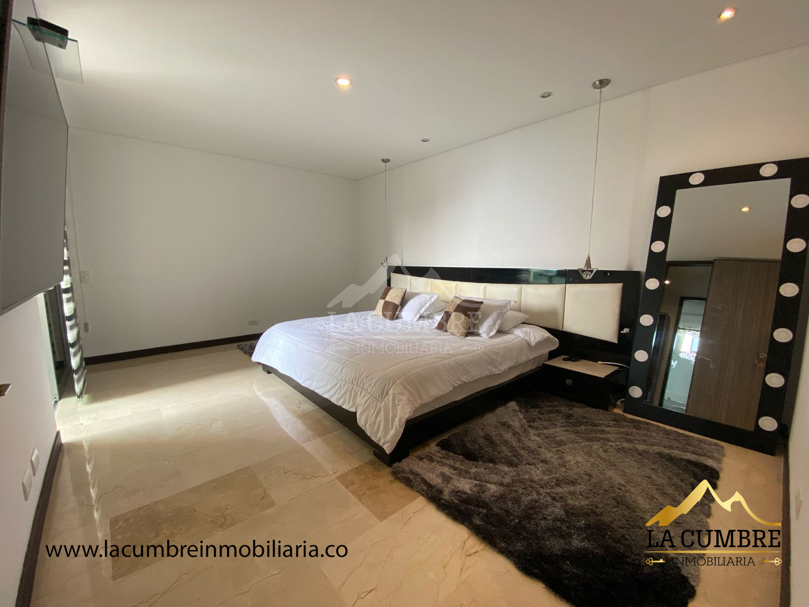 Apartamento en arriendo en El Poblado, Medellín · foto 5 de 11