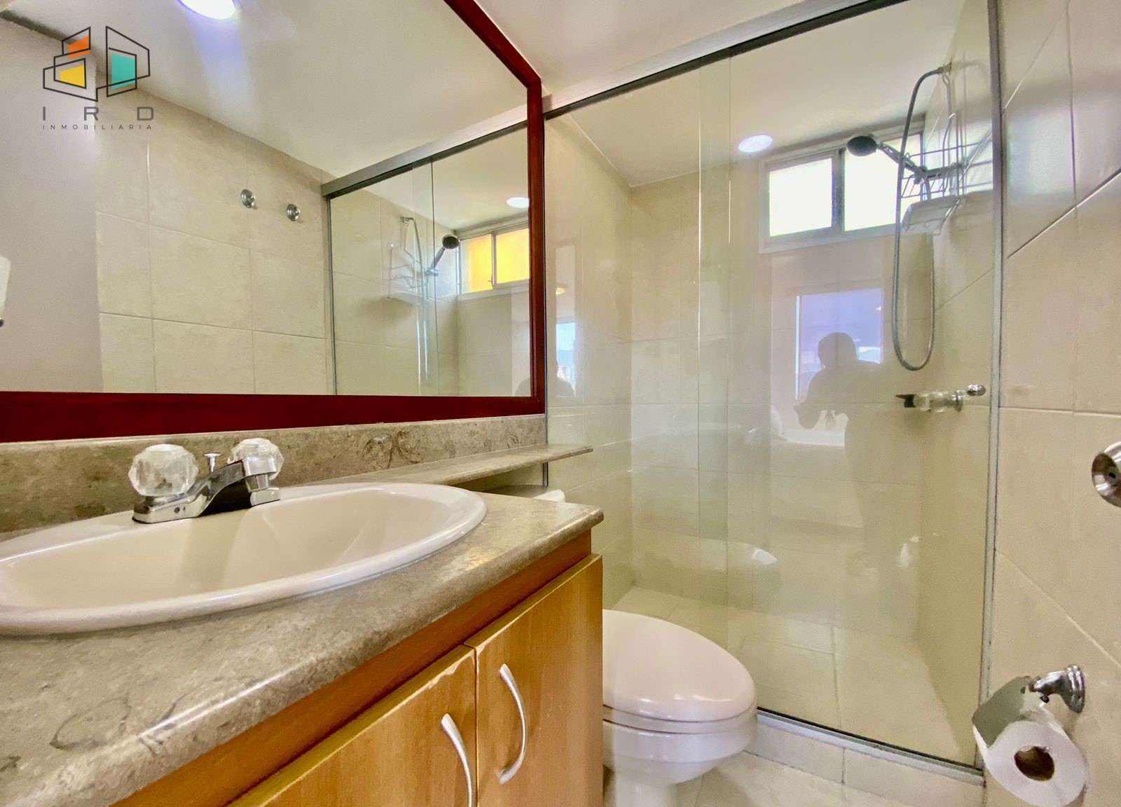 Apartamento de 2 alcobas en arriendo en La Aguacatala, Medellín, 75 m² · foto 18 de 23