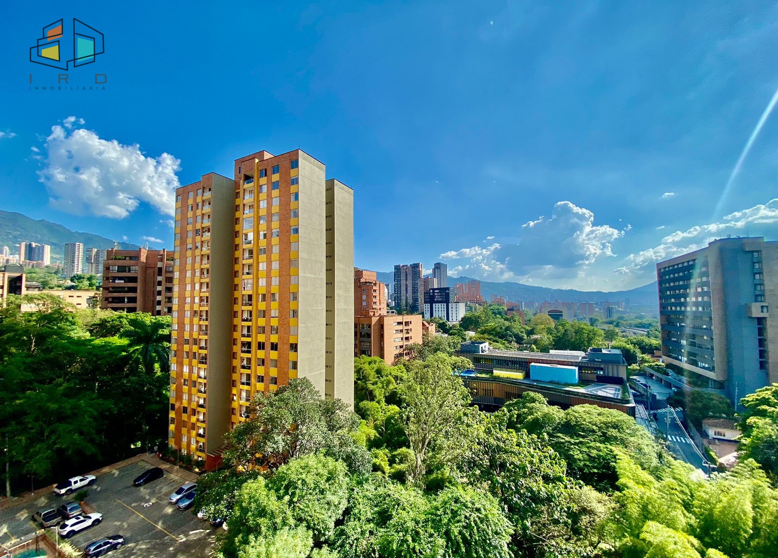 Apartamento de 2 alcobas en arriendo en La Aguacatala, Medellín, 75 m² · foto 21 de 23