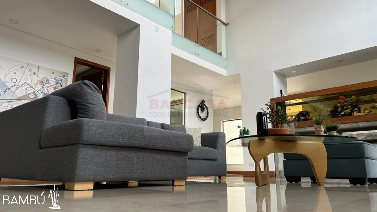 Casa de 3 alcobas en venta en Mesa, Envigado, 700 m² · foto 12 de 24