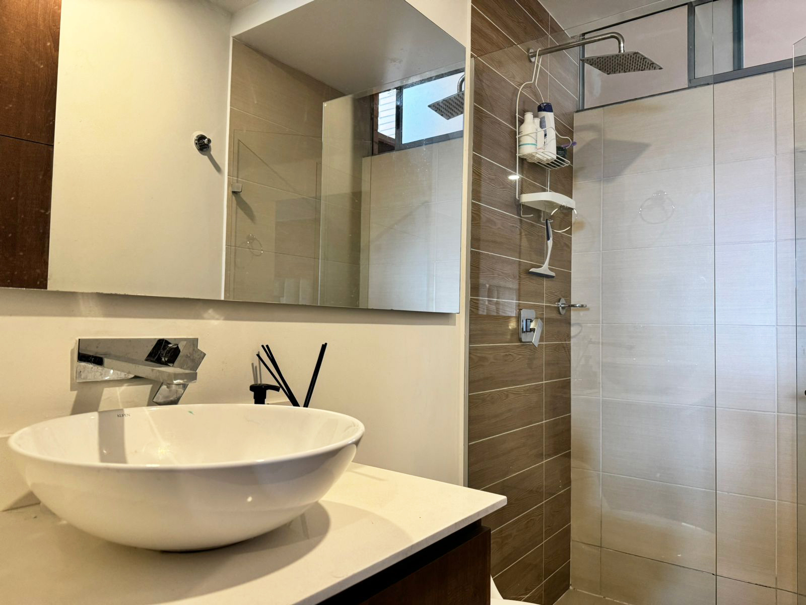 Apartamento en arriendo en Loma De Los Gonzalez, Medellín · foto 15 de 17