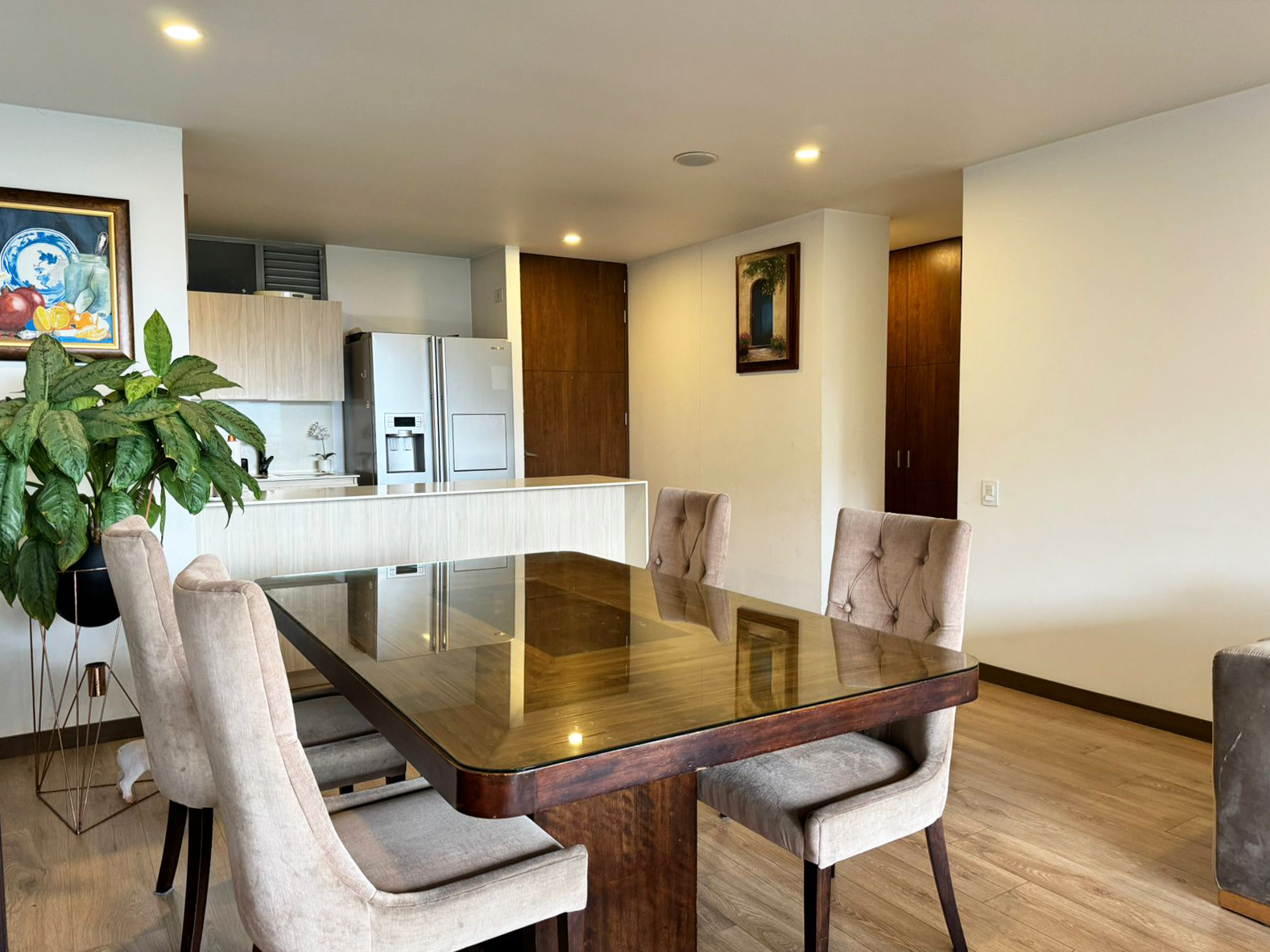Apartamento en arriendo en Loma De Los Gonzalez, Medellín · foto 4 de 17