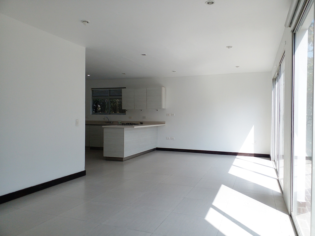 Casa de 2 alcobas en venta en El Retiro, 220 m² · foto 2 de 18