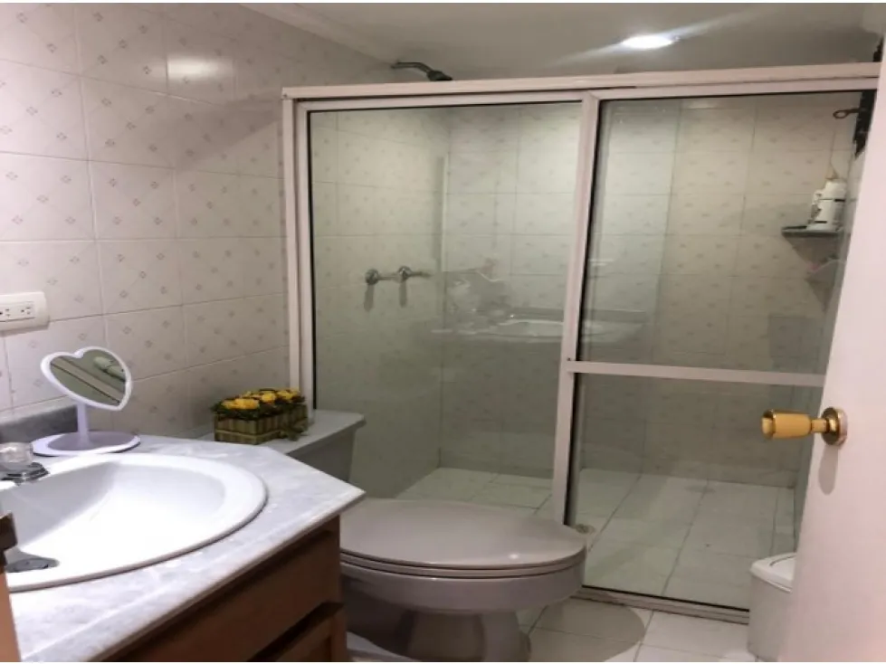 Apartamento en venta en Laureles, Medellín · foto 13 de 23