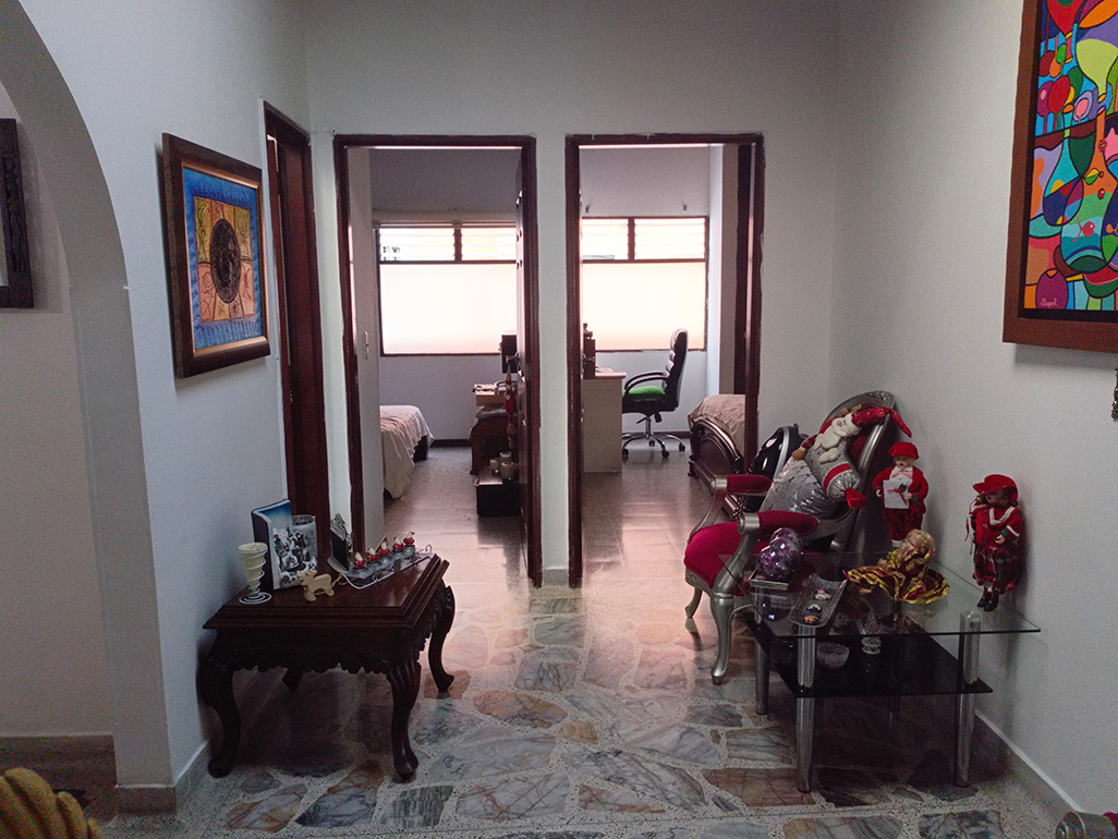 Apartamento de 3 alcobas en arriendo en El Nogal- Los Almendros, Medellín, 153 m² · foto 12 de 17