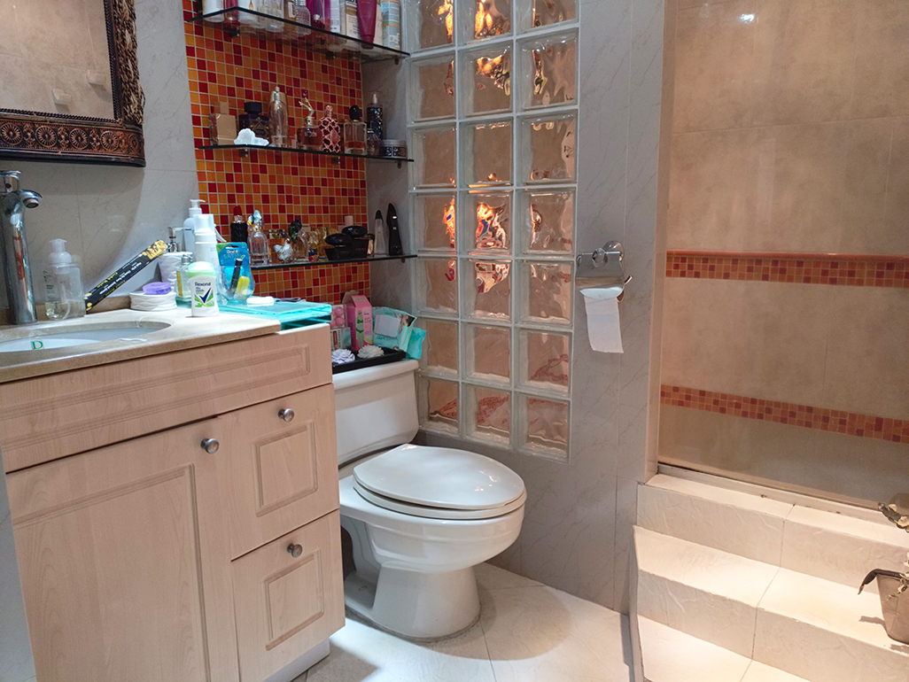 Apartamento de 3 alcobas en arriendo en El Nogal- Los Almendros, Medellín, 153 m² · foto 16 de 17