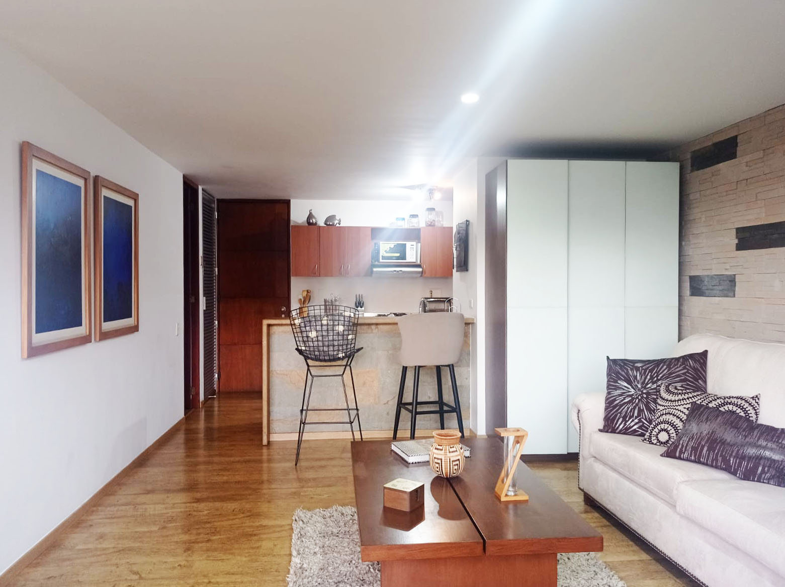 Apartamento de 1 alcoba en arriendo en La Calera, Medellín, 50 m² · foto 4 de 17