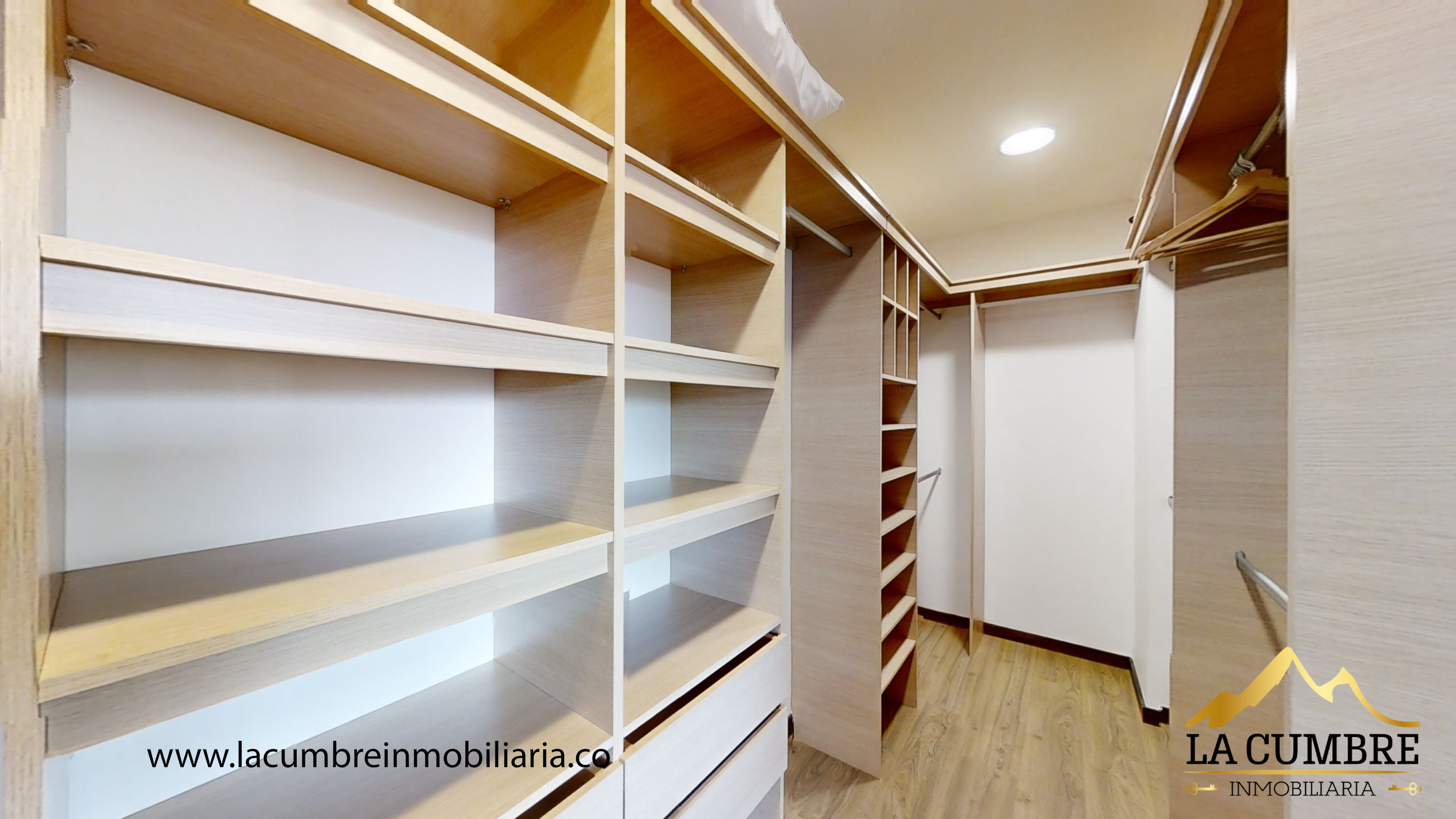 Apartamento en arriendo en El Poblado, Medellín · foto 12 de 15