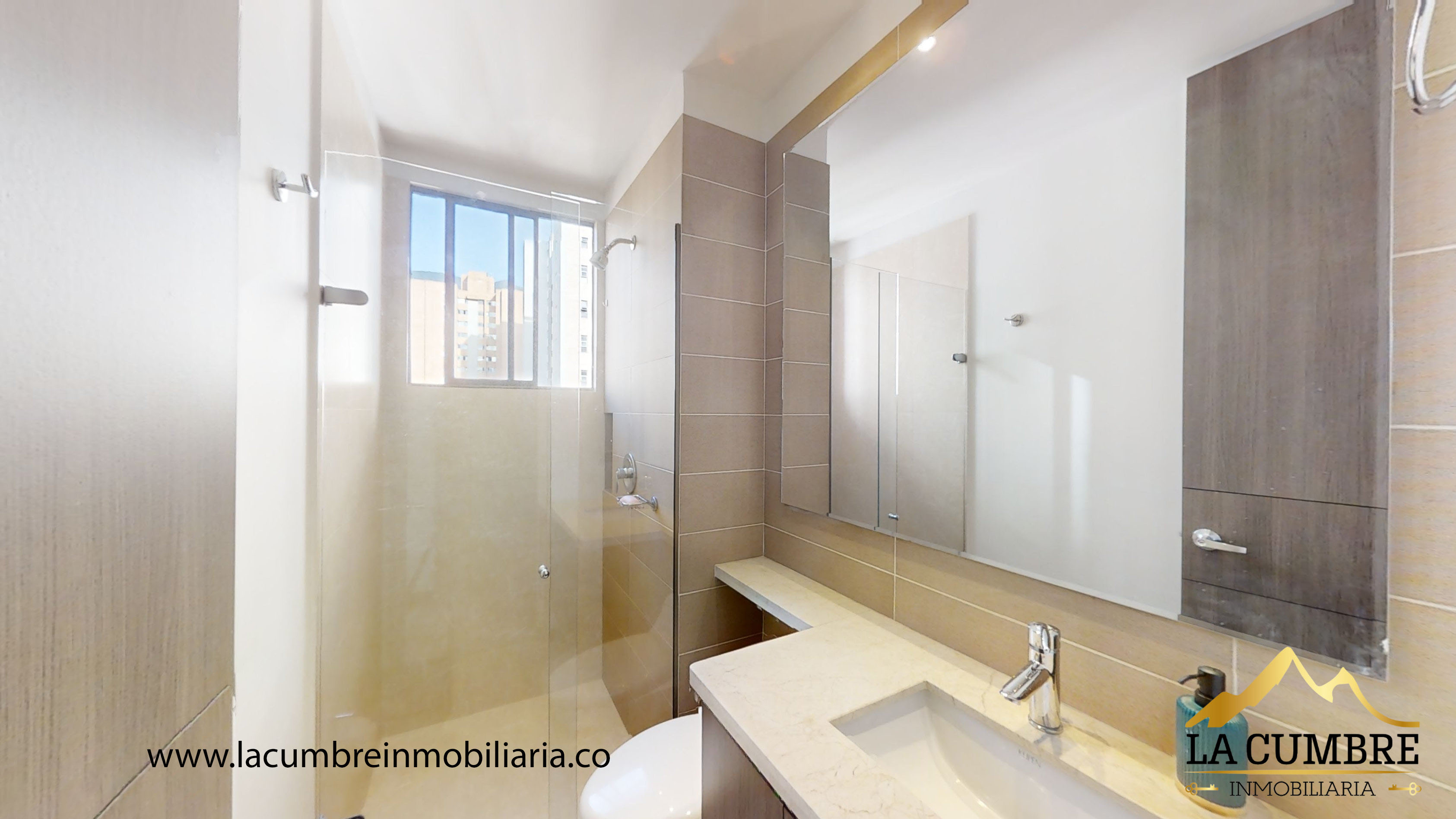 Apartamento en arriendo en El Poblado, Medellín · foto 15 de 15