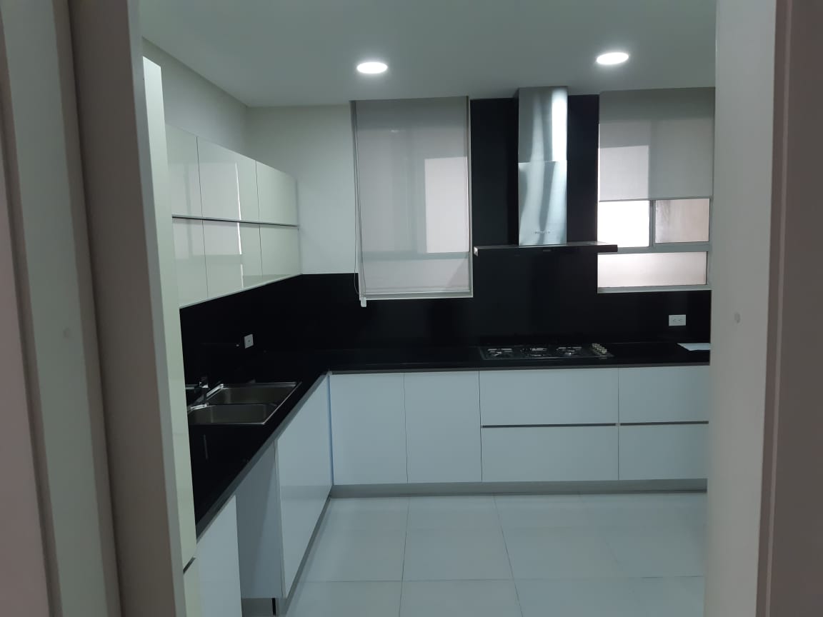 Apartamento en arriendo en Altos De Riomar, Barranquilla · foto 9 de 10