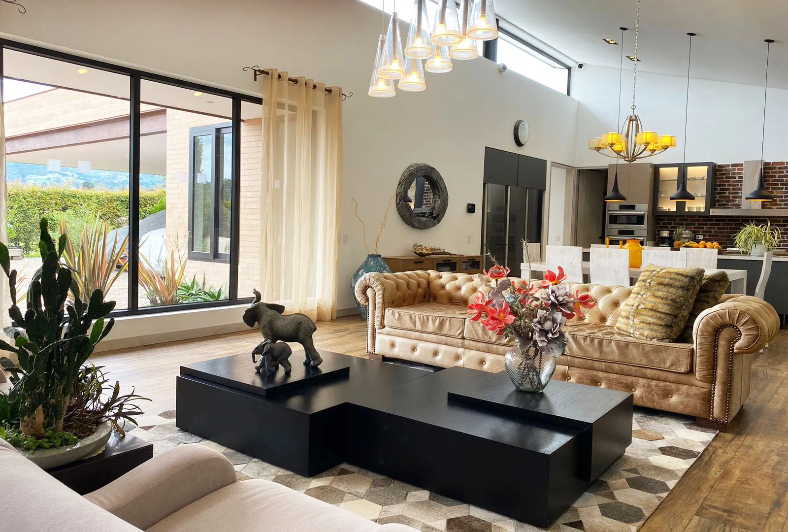 3BR House in Llano Grande (460 m²)