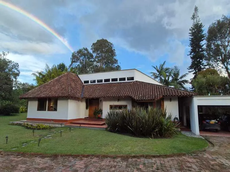4BR House in Llano Grande (510 m²)