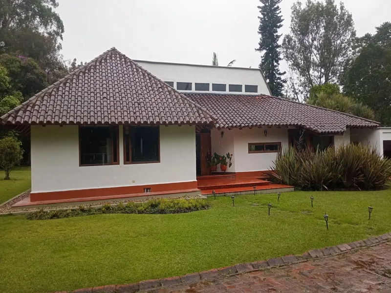 4BR House in Llano Grande (510 m²) - 2
