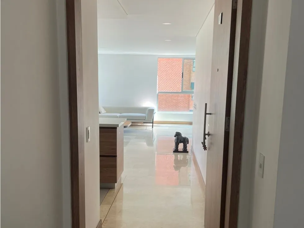 Apartamento en venta en Castropol, Medellín · foto 4 de 24