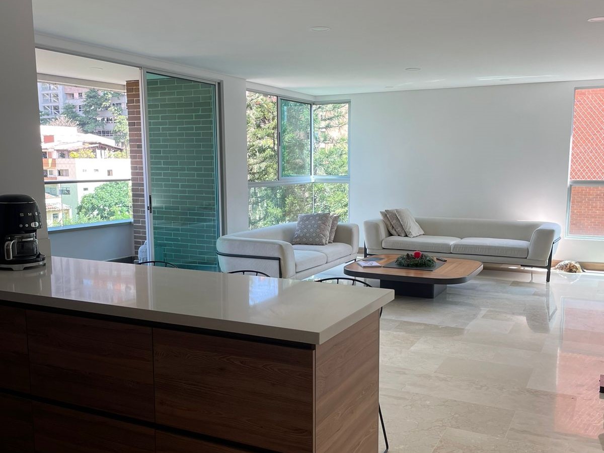 Apartamento en venta en Castropol, Medellín · foto 7 de 24