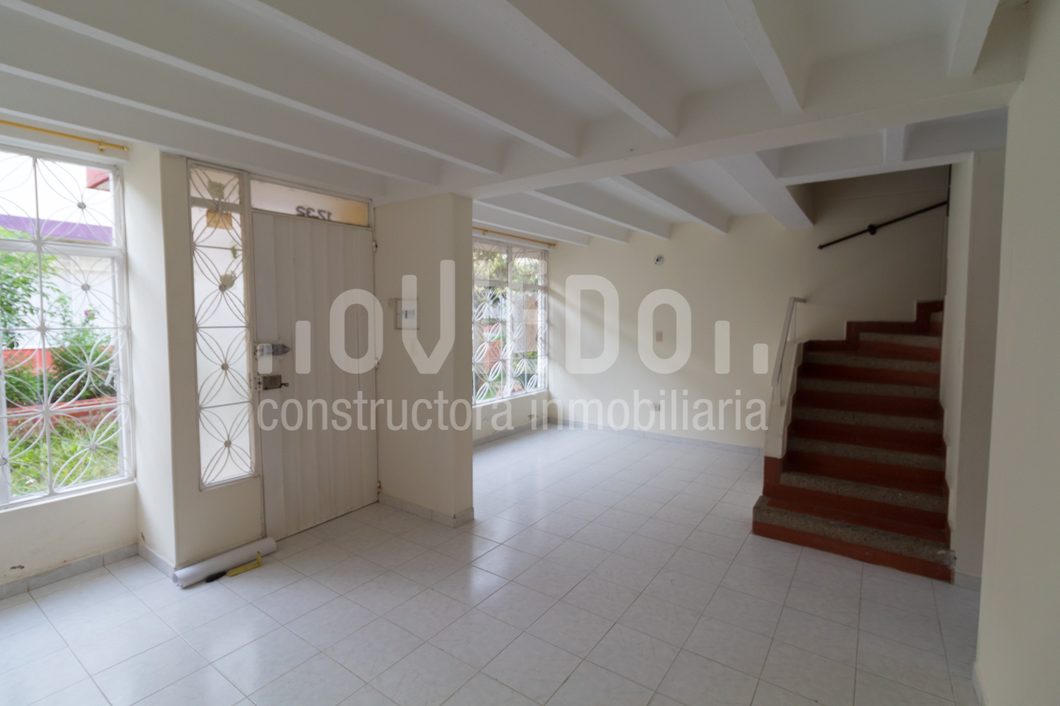 Casa de 3 alcobas en venta en Co. Nuevo Pinares, Piedecuesta, 160 m² · foto 2 de 11