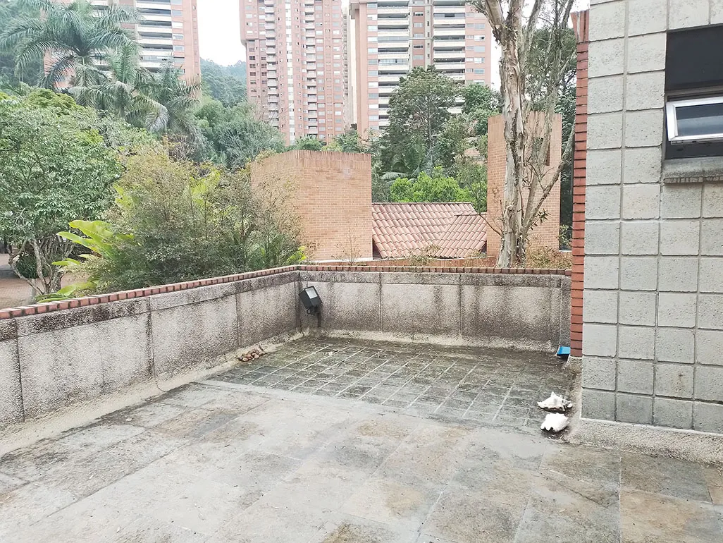 Casa de 4 alcobas en venta en El Tesoro, Medellín, 700 m² · foto 14 de 15