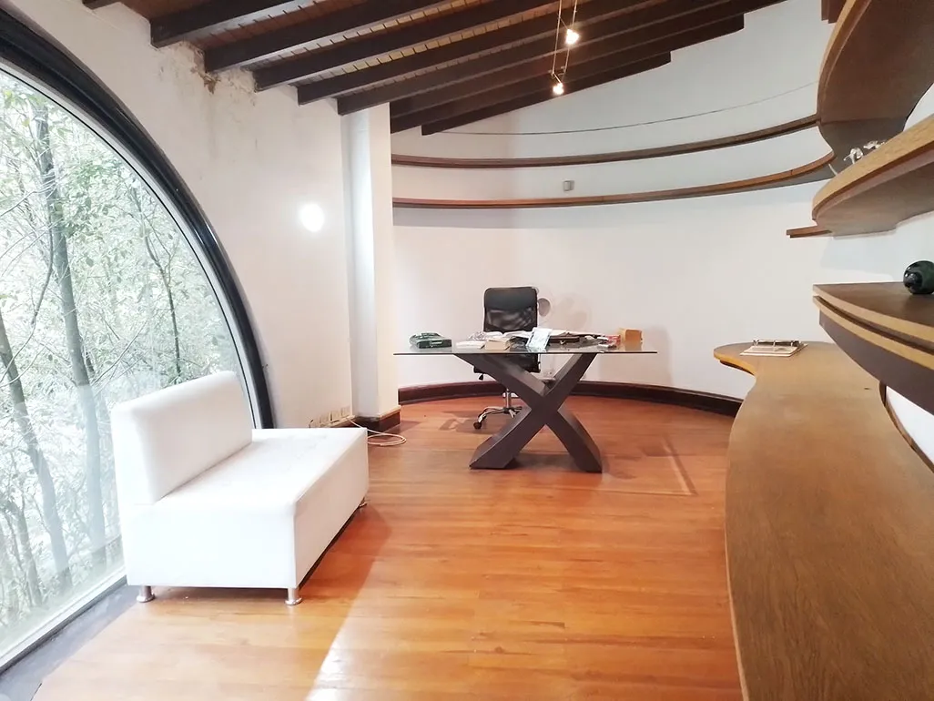 Casa de 4 alcobas en venta en El Tesoro, Medellín, 700 m² · foto 9 de 15