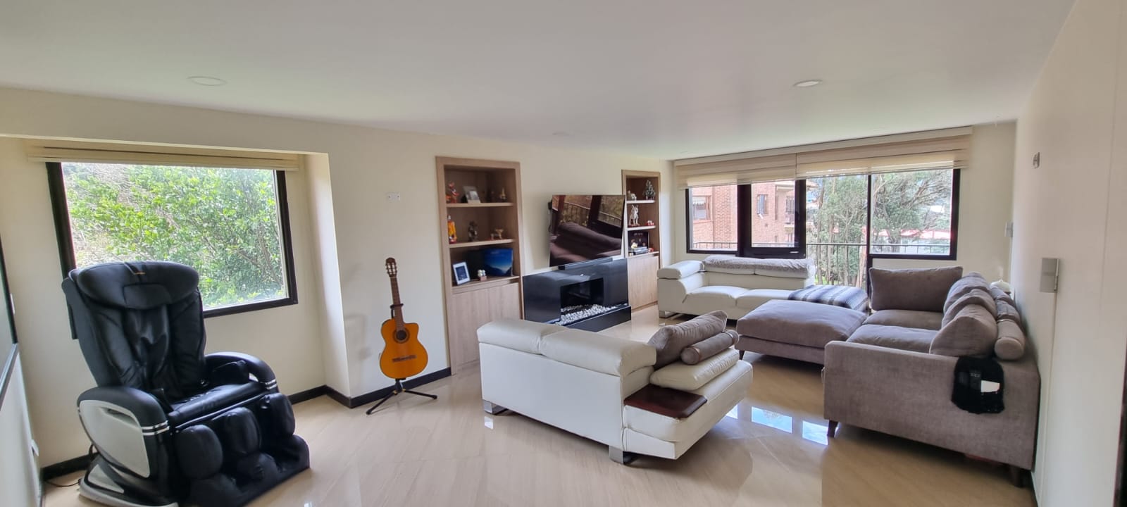 Apartamento en venta en Cerros De Suba, Bogotá · foto 3 de 24