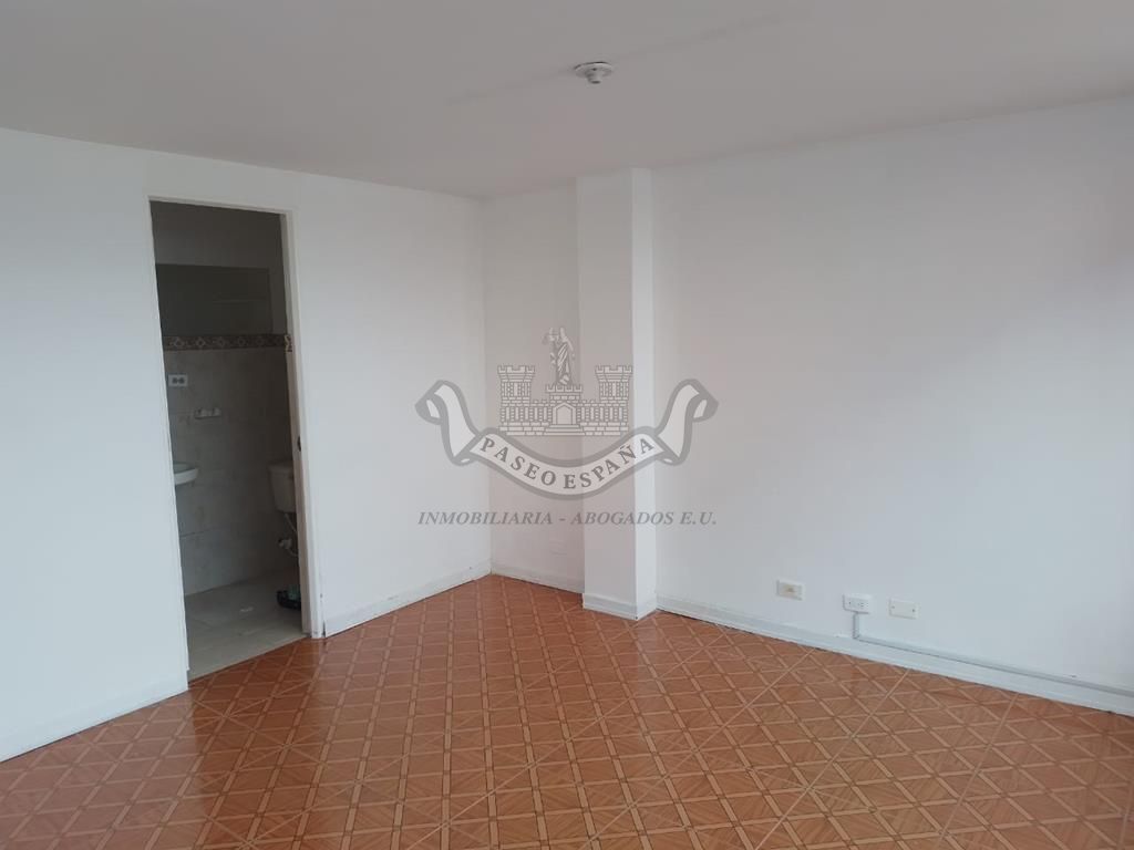Oficina en arriendo en Galerias, Bogotá