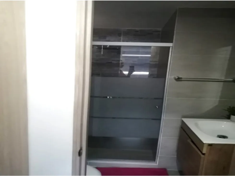 Apartamento de 3 alcobas en venta en Entre Amigos, Sabaneta, 65 m² · foto 7 de 8
