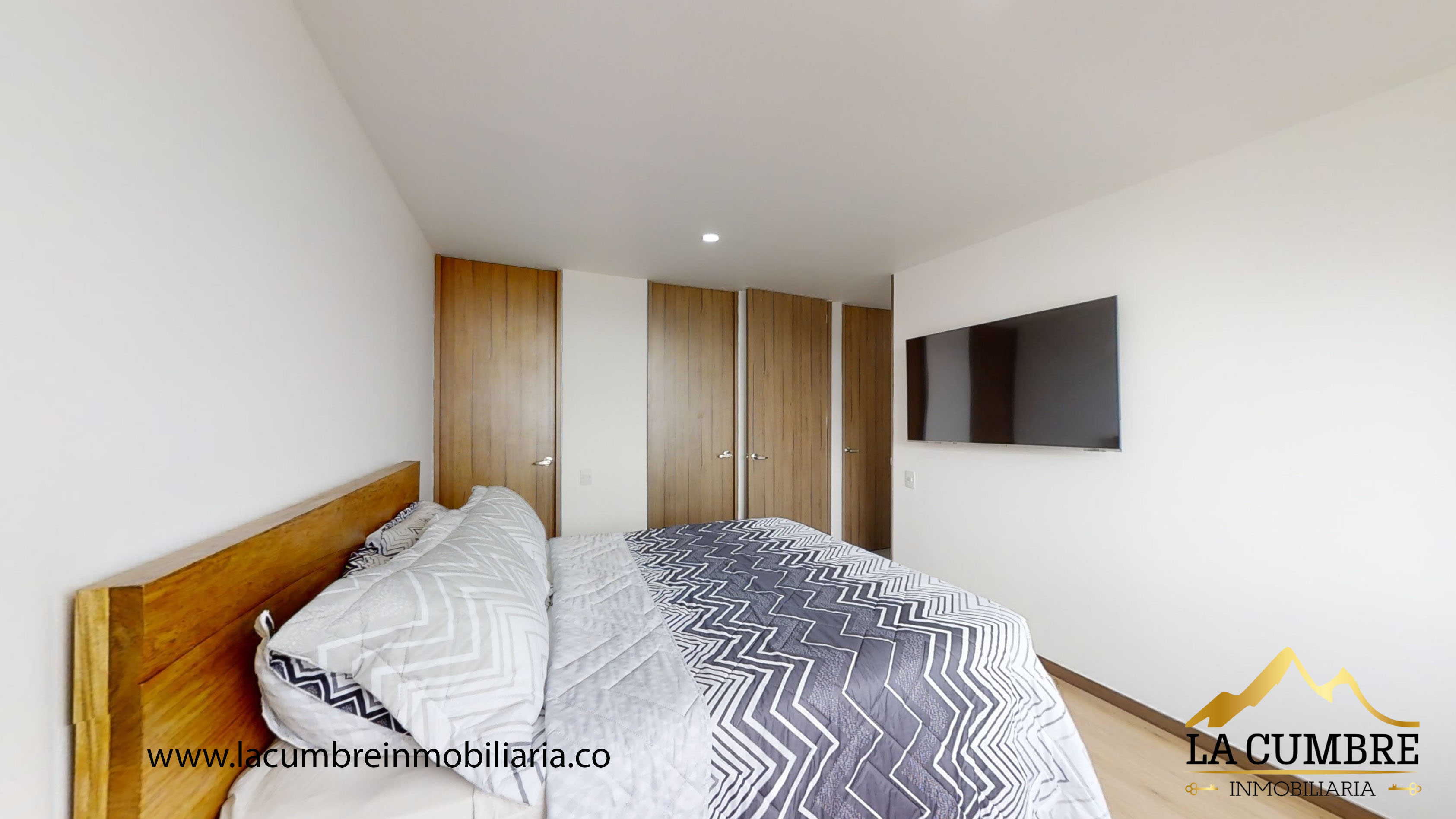 Apartamento de 3 alcobas en arriendo en Camino Verde, Envigado, 107 m² · foto 11 de 13