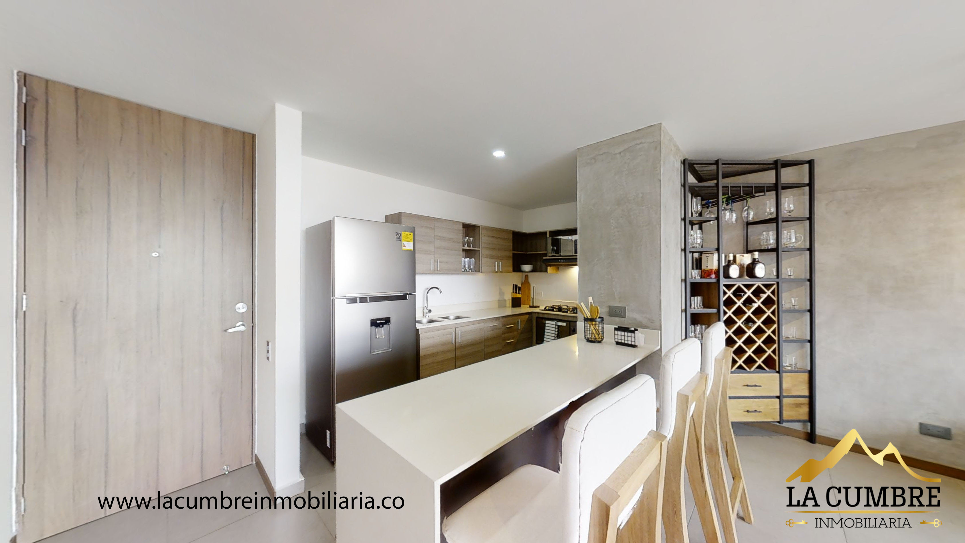 Apartamento de 3 alcobas en arriendo en Camino Verde, Envigado, 107 m² · foto 4 de 13