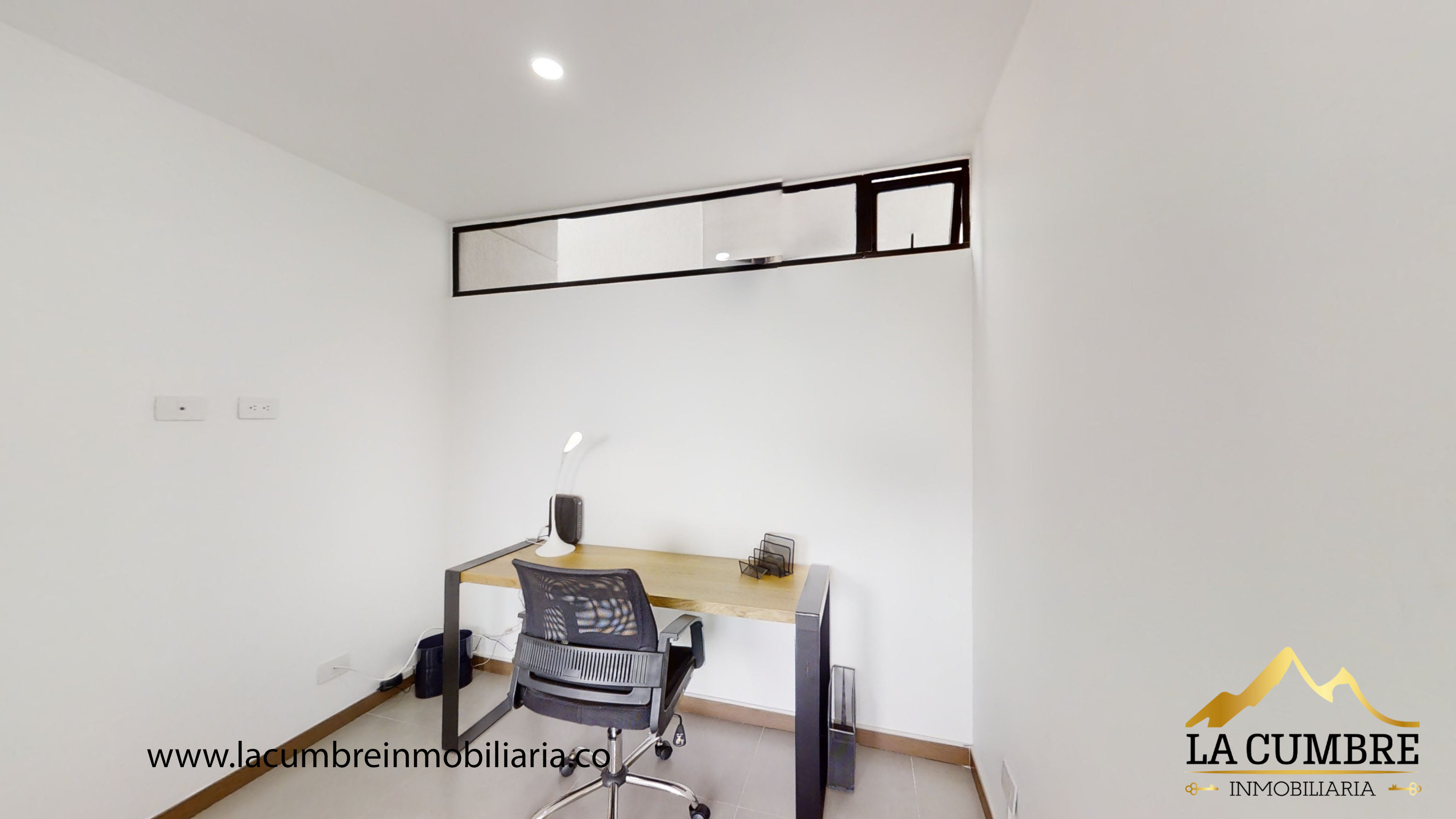 Apartamento de 3 alcobas en arriendo en Camino Verde, Envigado, 107 m² · foto 9 de 13