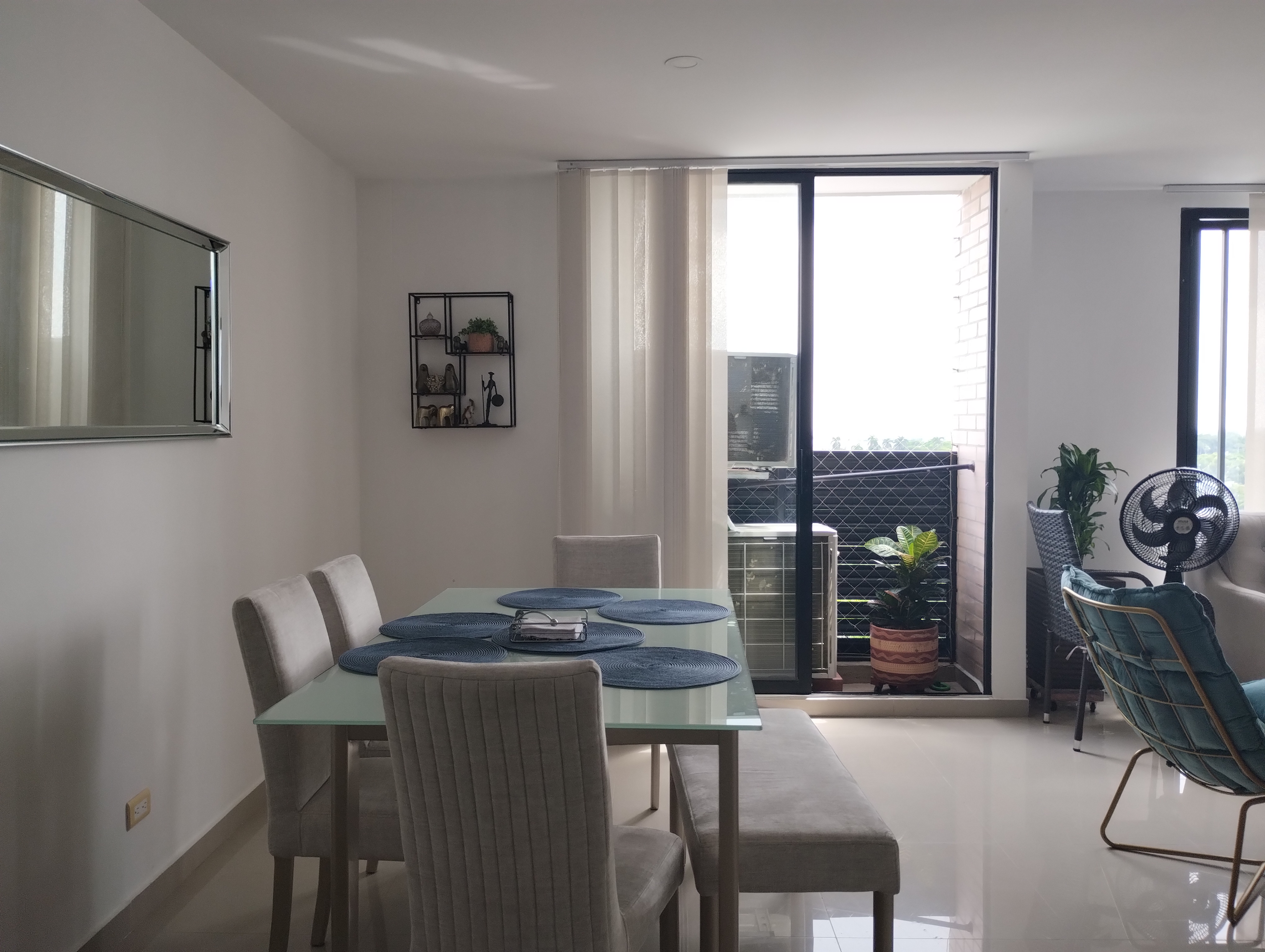 Apartamento de 3 alcobas en arriendo en Las Delicias, Barranquilla, 111 m² · foto 3 de 9