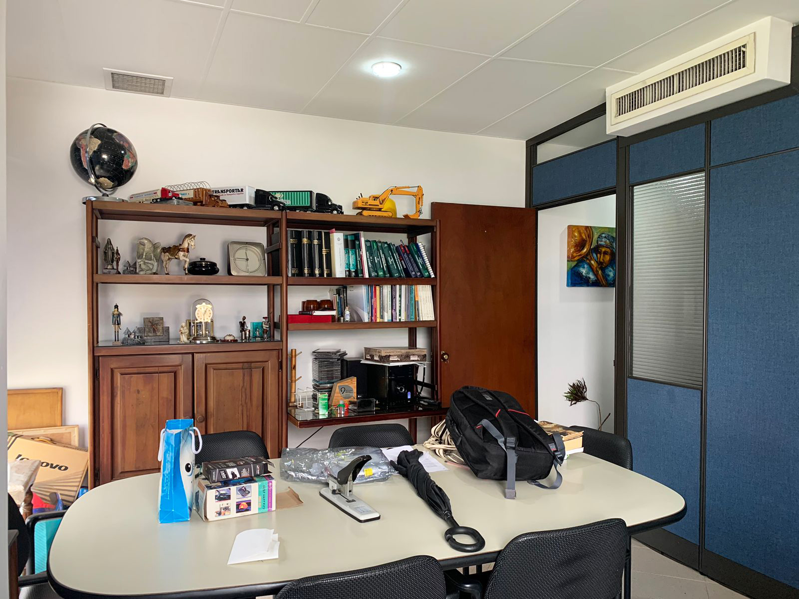 Oficina en arriendo en Patio Bonito, Medellín, 48 m² · foto 6 de 8
