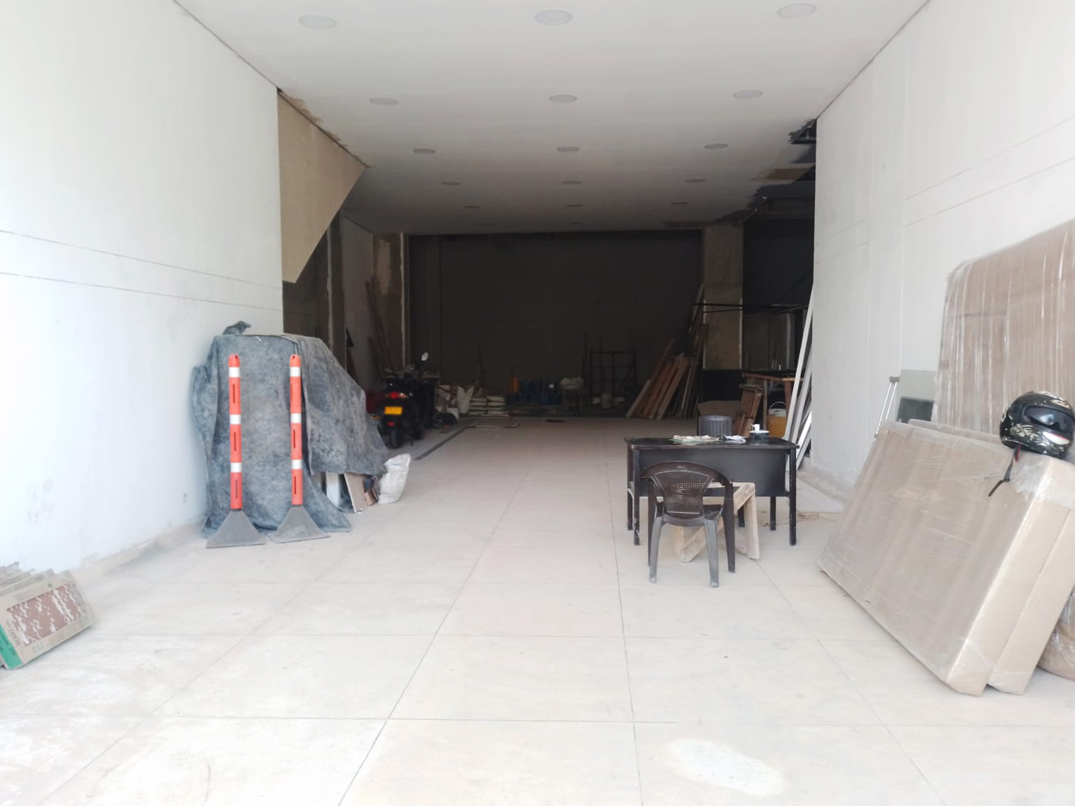 Local en arriendo en Laureles, Medellín, 209 m² · foto 4 de 12
