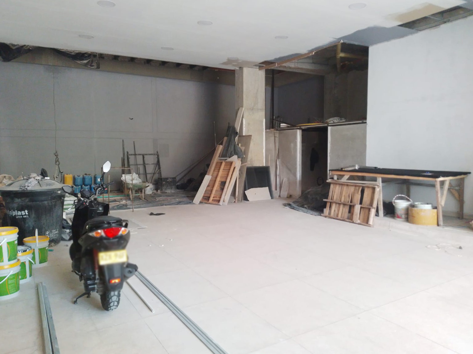 Local en arriendo en Laureles, Medellín, 209 m² · foto 8 de 12